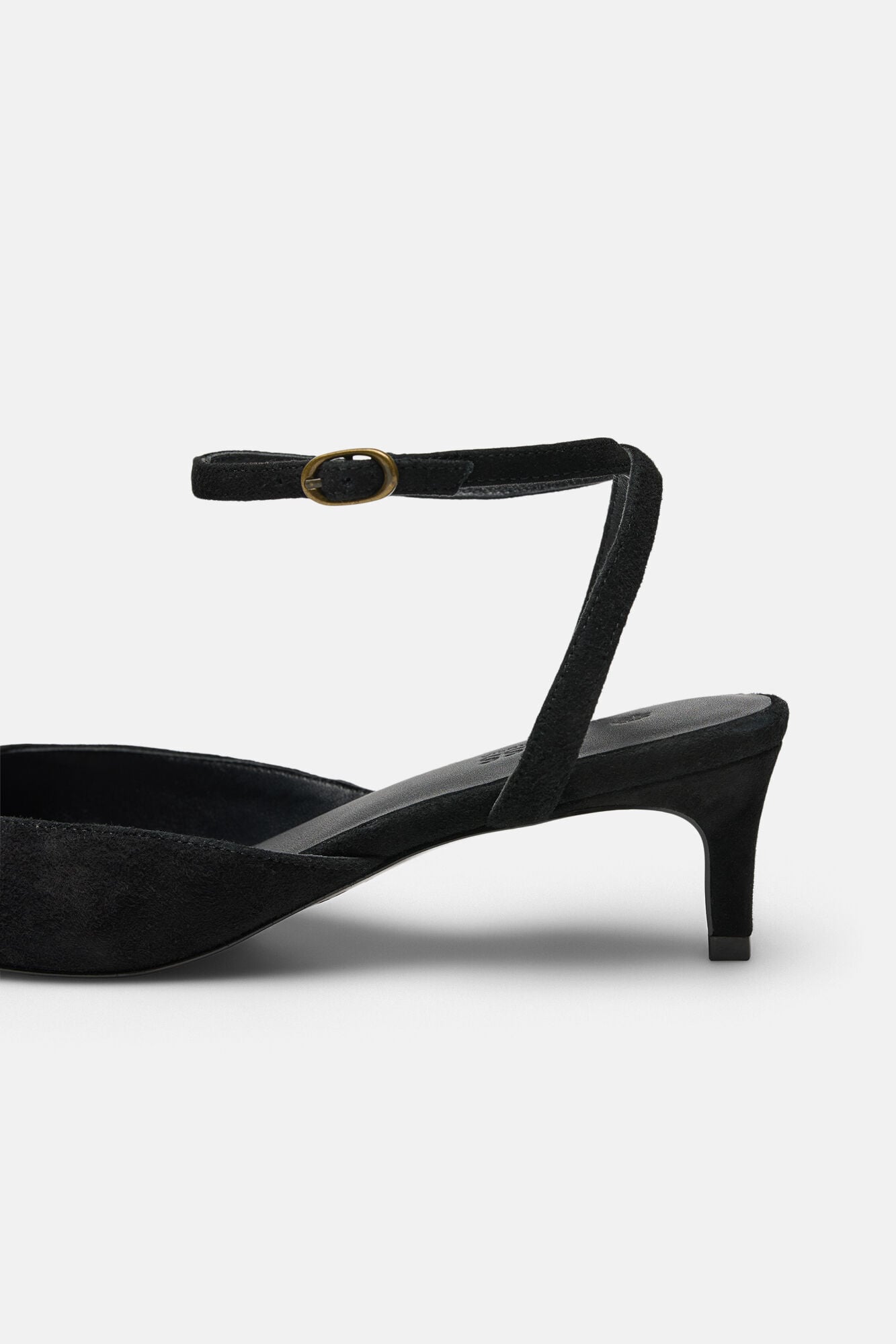 Hoss Intropia Montserrat. Zapato tac&oacute;n ante