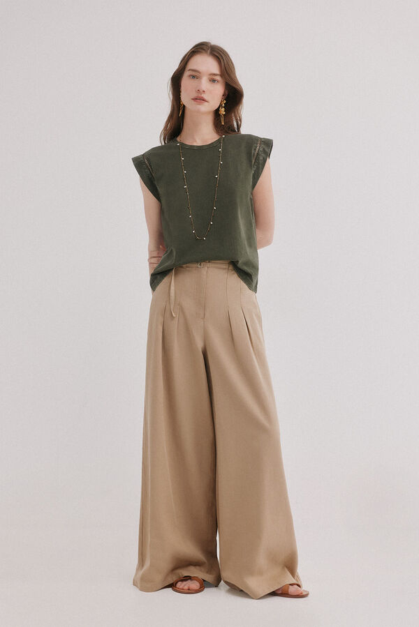 Conjunto de poppy y mafi