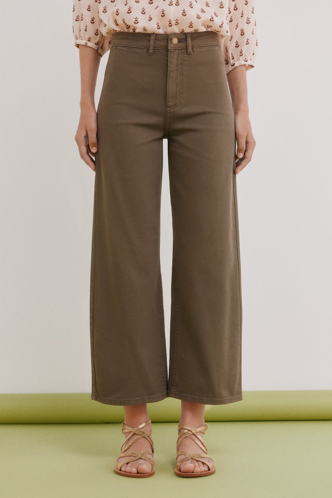 Conjunto de jeans e claire
