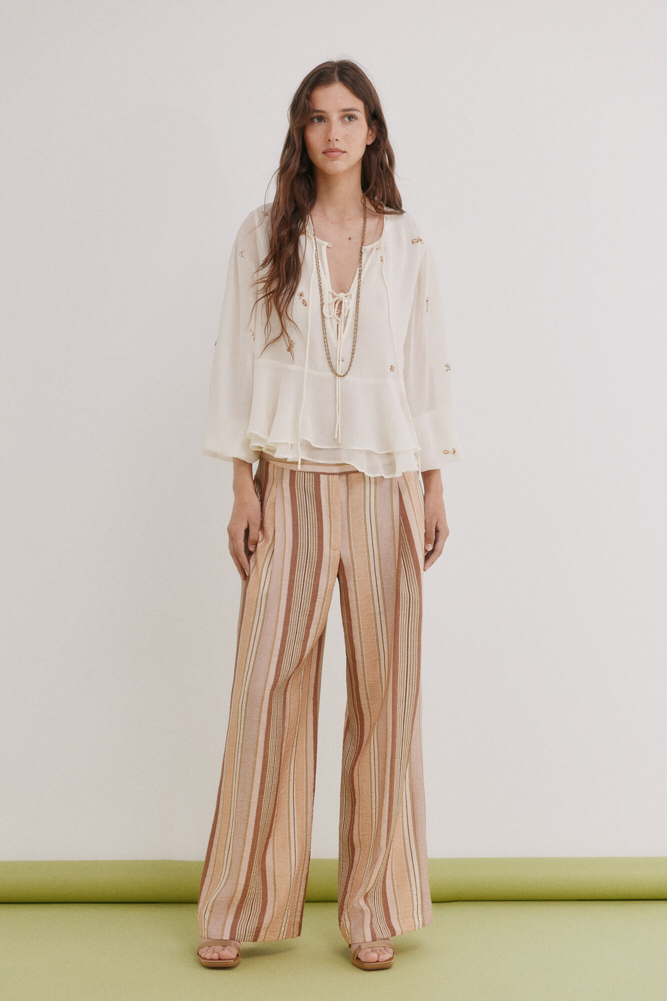 Conjunto de palmina, cypria y nayara