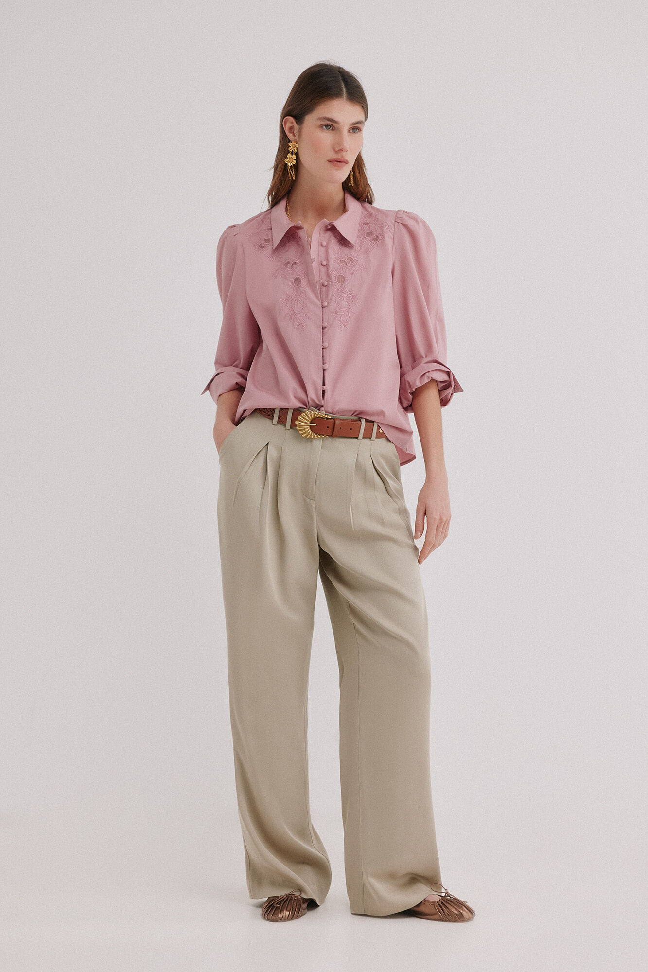 Conjunto de paloma, carine e linka