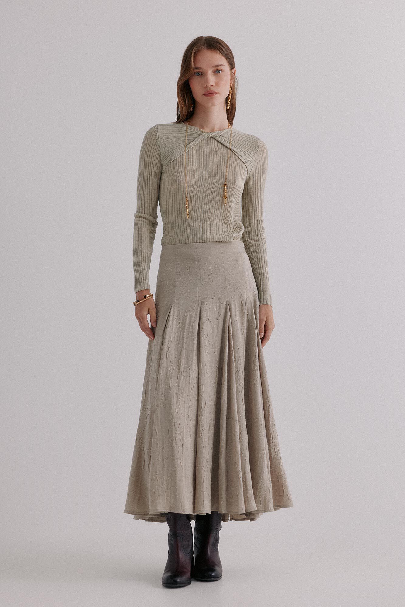 Conjunto de rosa y nabila