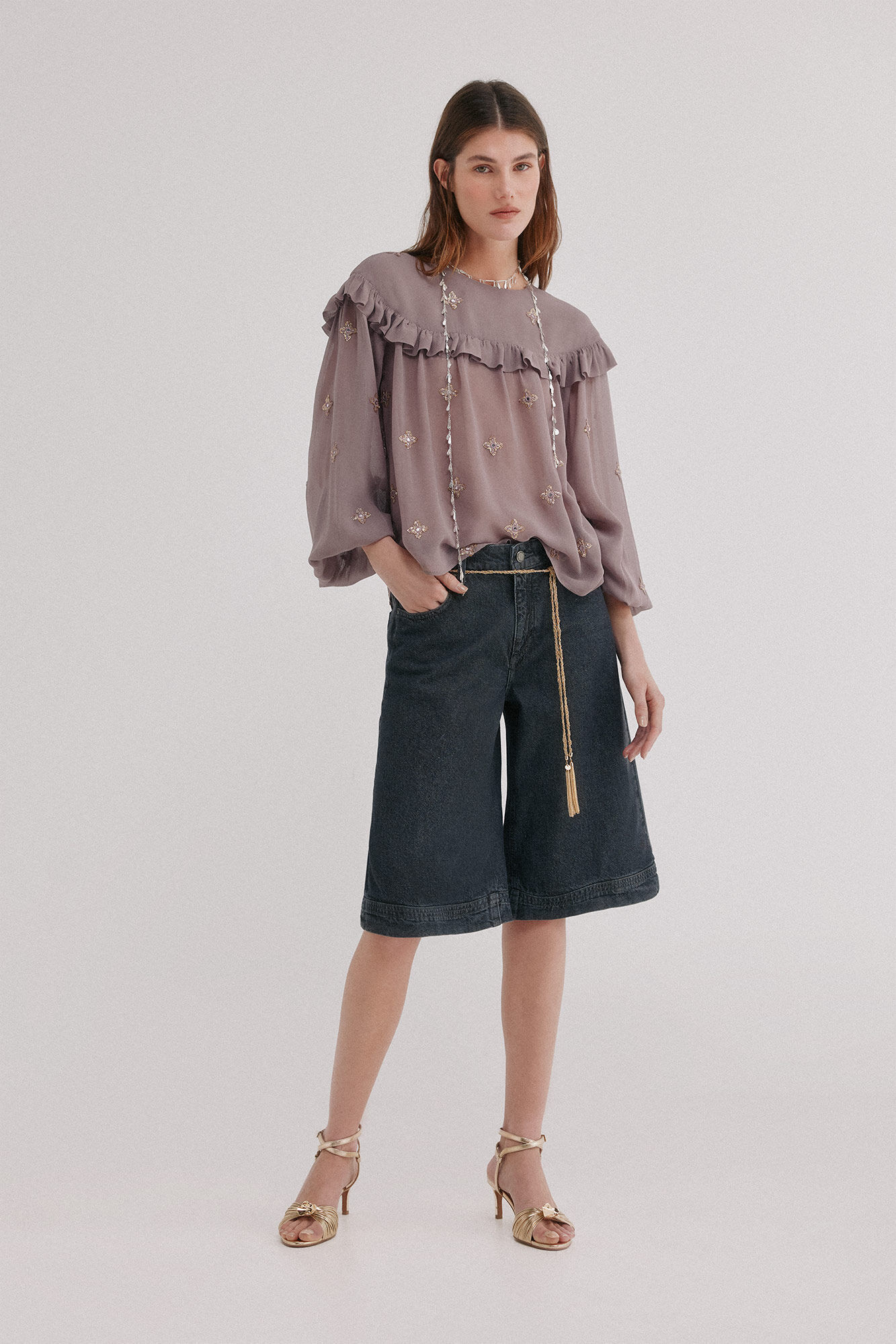 Conjunto de babette e c&oacute;sima