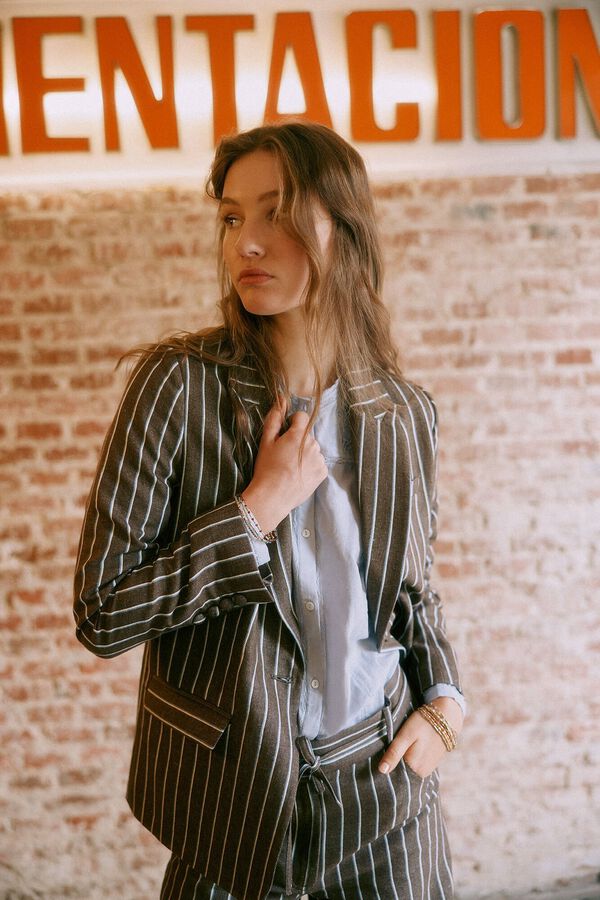 Conjunto de p&iacute;a, caridad e elia