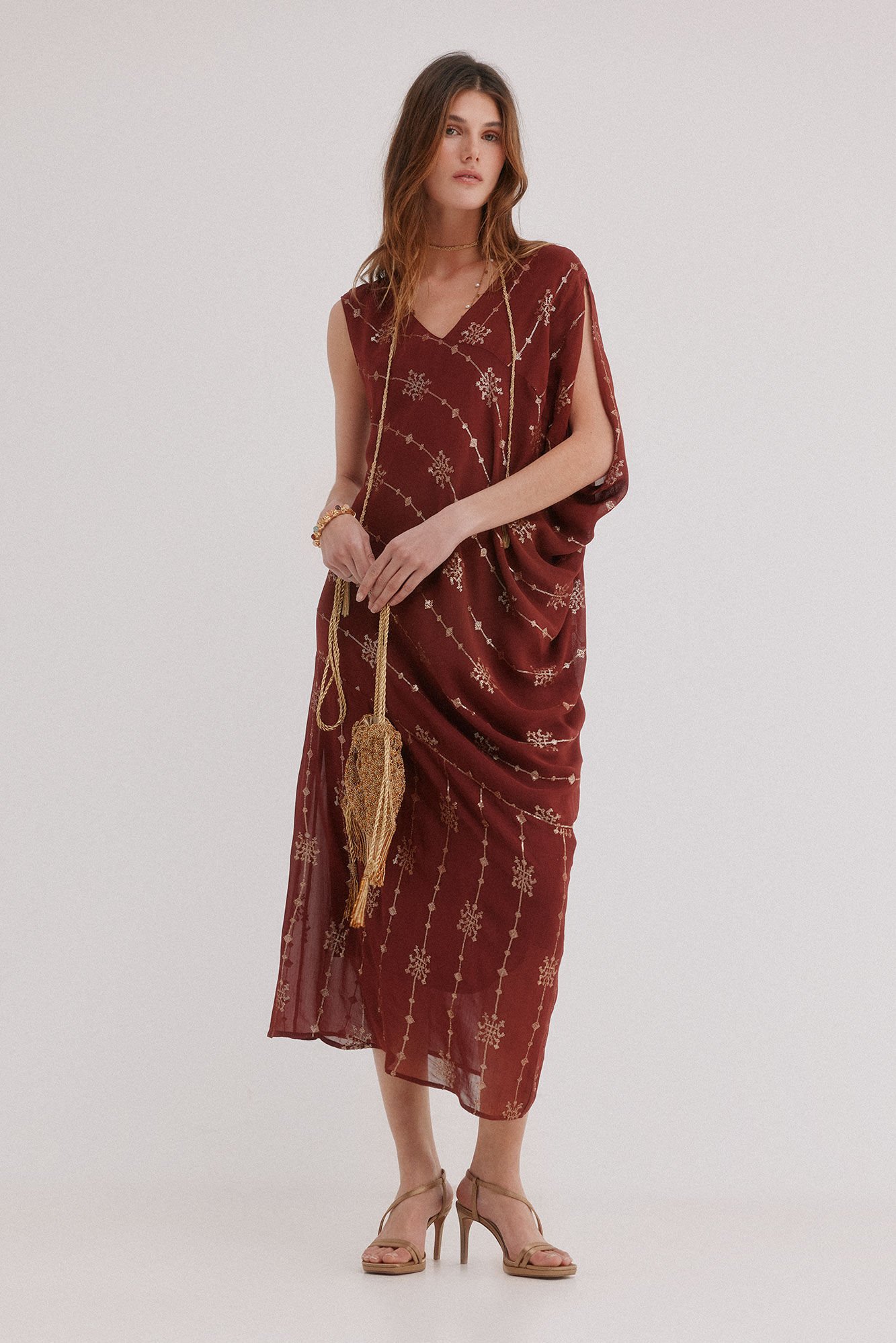 Conjunto de atenea y m&oacute;nica